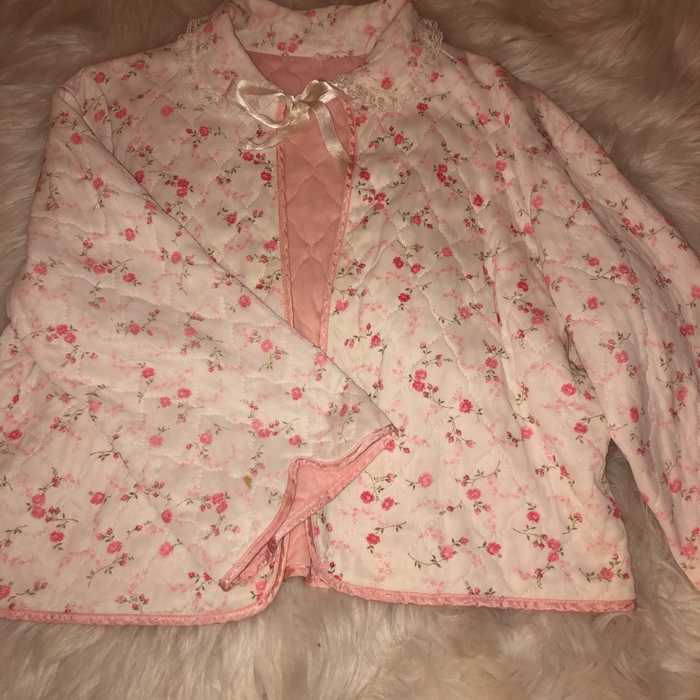 VINTAGE bed jacket